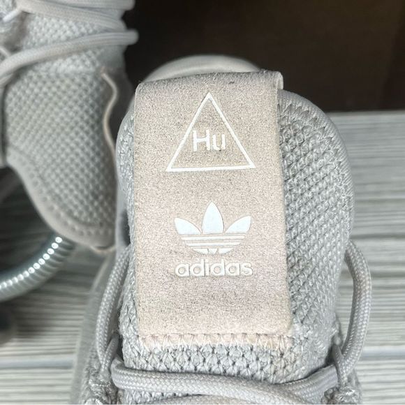 Adidas Pharrell Williams Hu Womens Tennis Shoes Gray Low Top Lace Up Size 8.5 - Picture 5 of 8